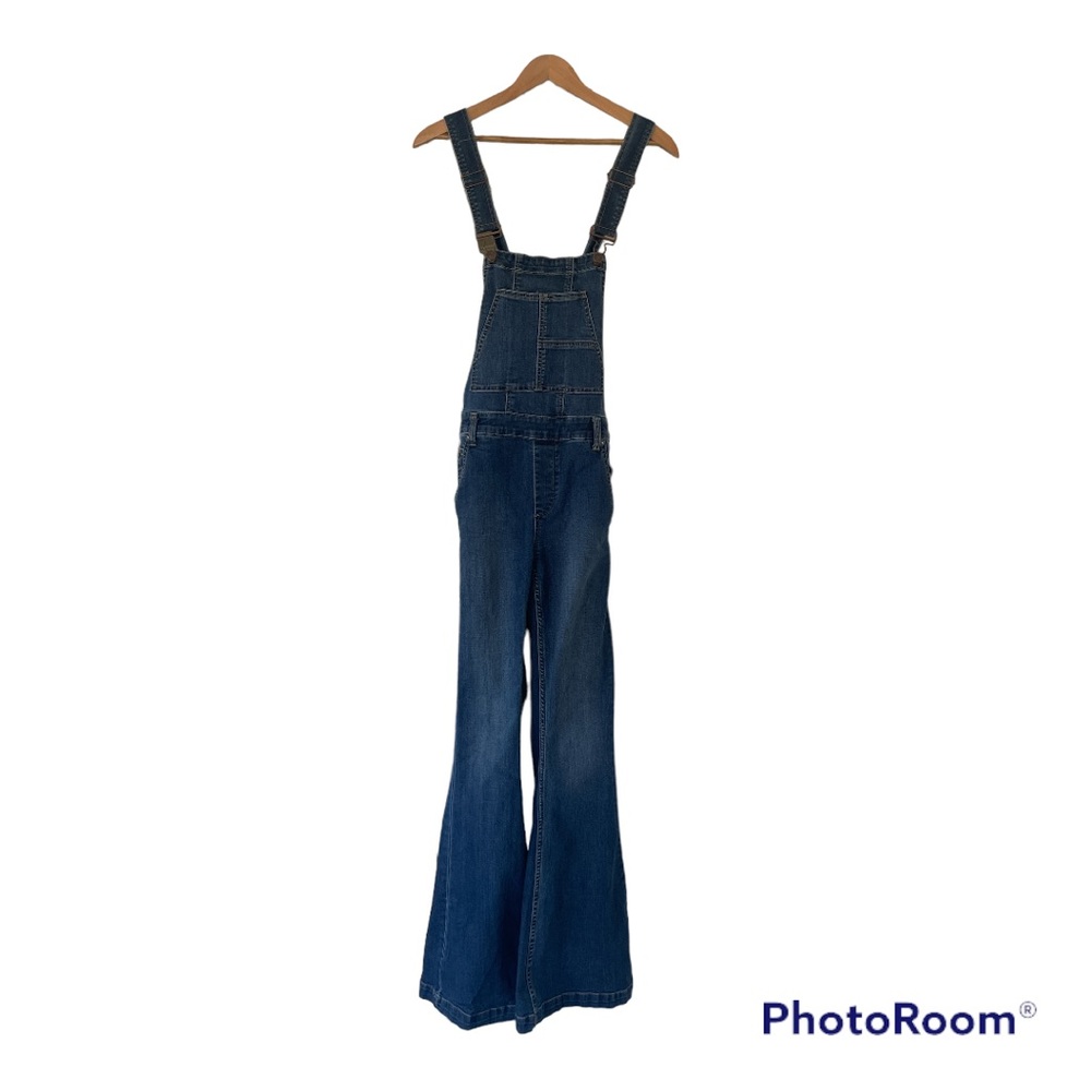 Free people Carly denim flared overalls jumpsuit size 27